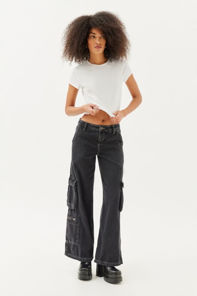 BAGGY LOW-WAIST CARGO JEANS