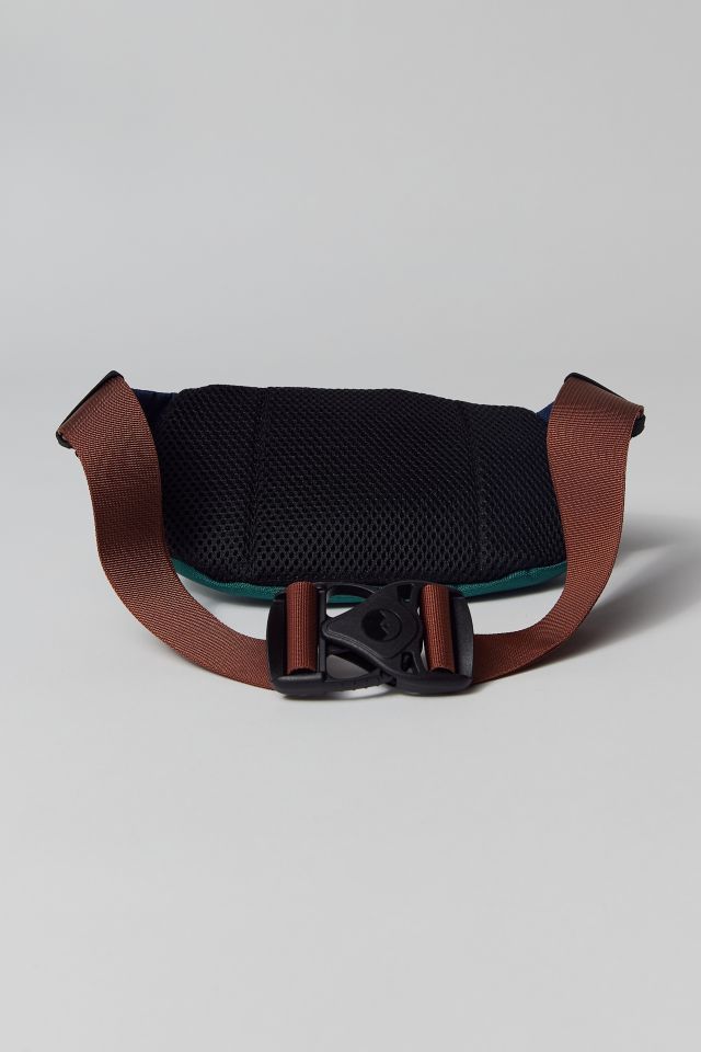 KAVU Spectator Sling Bag #3