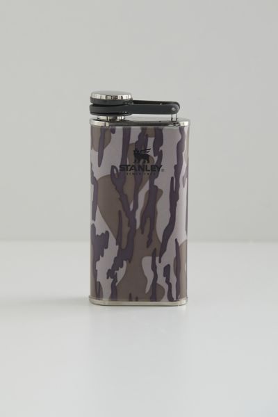 Stanley Classic 8 oz Wide Mouth Flask  Urban Outfitters Japan - Clothing,  Music, Home & Accessories