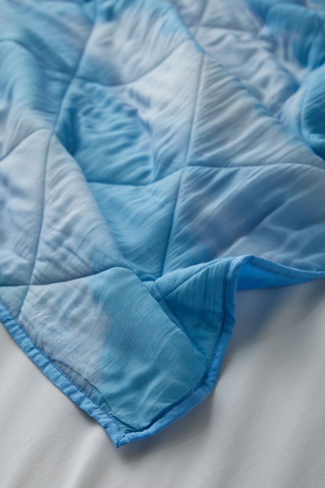 Photoreal Silky Quilted Throw Blanket #2