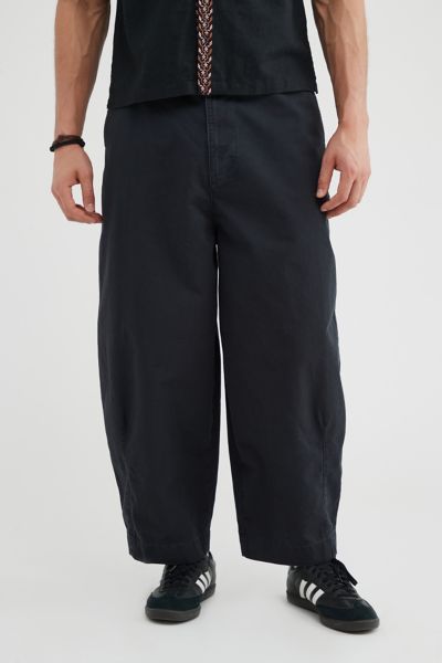 Urban Outfitters Uo Twill Curved Beach Pant In Black