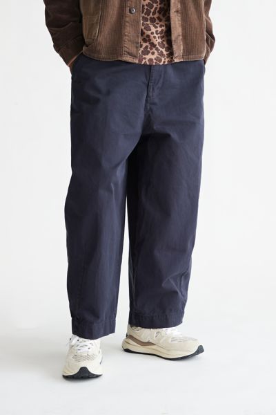 Urban Outfitters Uo Twill Curved Beach Pant In Navy