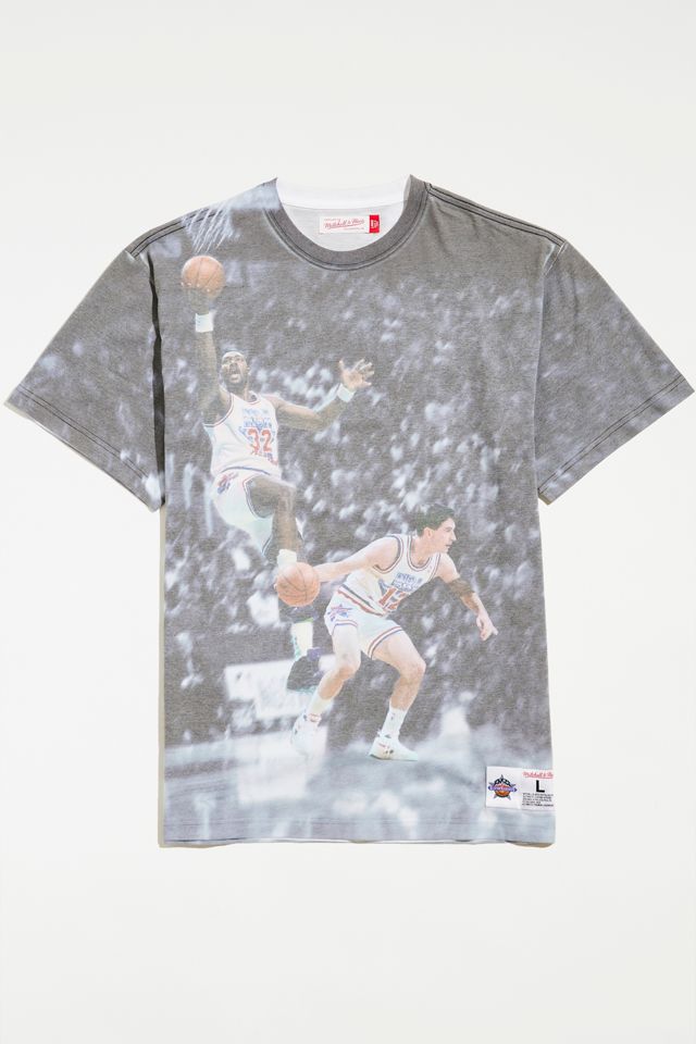 Mitchell & Ness Utah Jazz Above The Rim Tee | Urban Outfitters