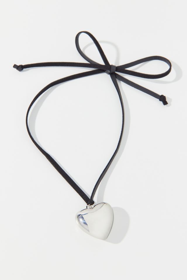 Fashion (9)Heart-Shaped Transparent Fishing Line Necklace For