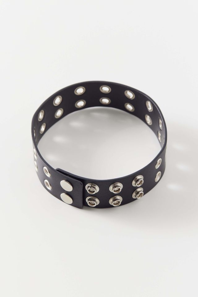 Collier au cou à oeillets en cuir Corin #2
