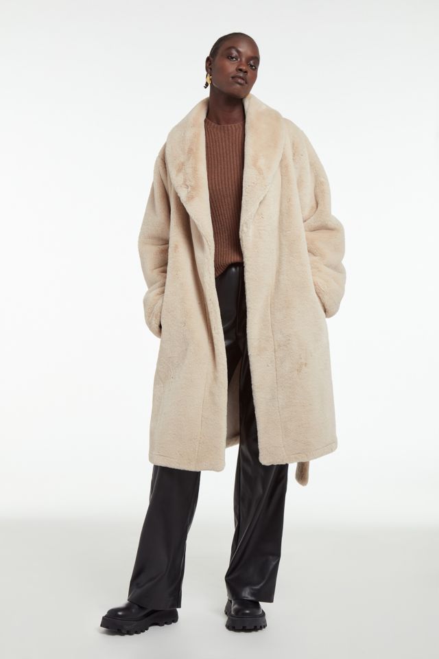 APPARIS Bree Faux Fur Coat | Urban Outfitters