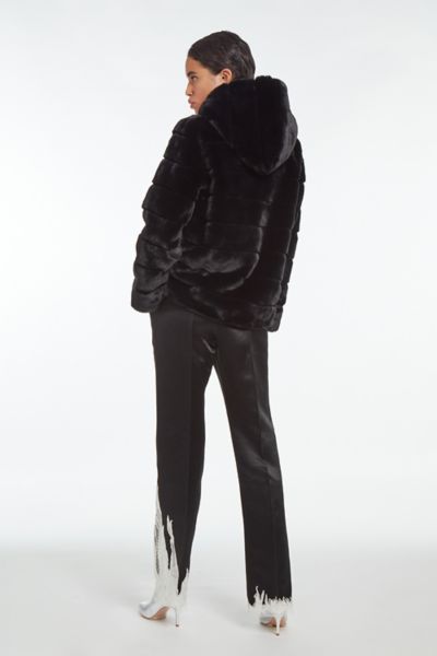 Apparis Goldie Faux Fur Hooded Short Coat In Noir