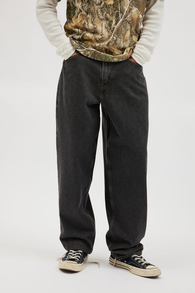 Levi's® UO Exclusive Skateboarding Super Baggy Jean | Urban Levi's® UO Exclusive Skateboarding Super Baggy Jean | Urban