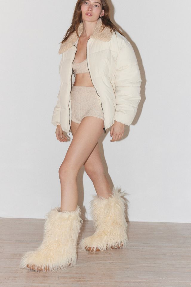 Fluffy faux best sale fur boots