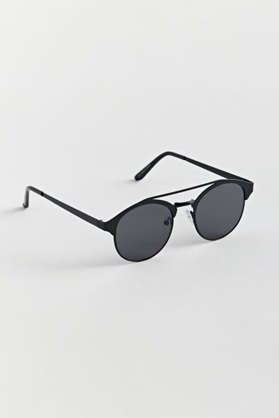 Salem Round Brow Bar Sunglasses Urban Outfitters 4360