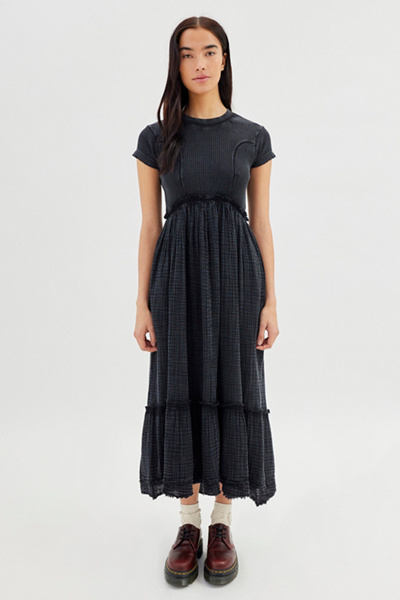 self portrait dress red lace Self-Portrait Crescent Guipure Lace-Trim Chiffon Maxi Dress Cream/Red –  Celebrity Owned