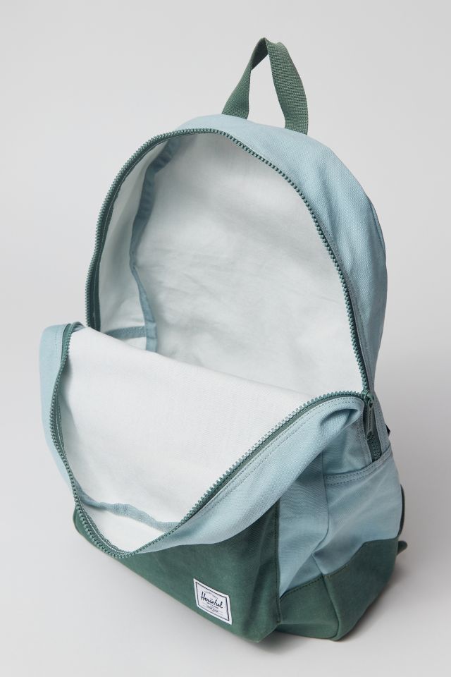 Urban outfitters outlet herschel backpack