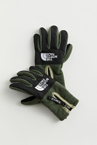 Det er det heldige mikroskopisk ærme The North Face Denali E-Tip Touchscreen Glove | Urban Outfitters