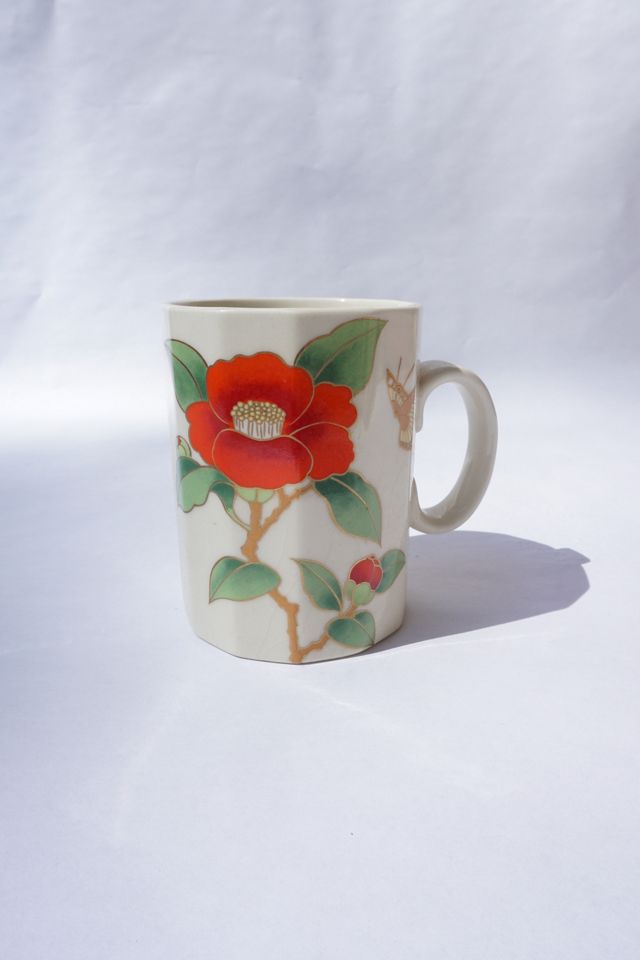 Vintage Poppy Mug | Urban Outfitters
