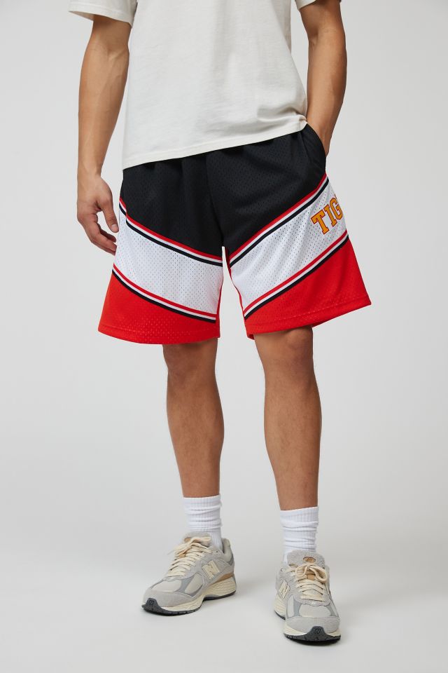 Mitchell & Ness NCAA Grambling State University Basketball Short #2