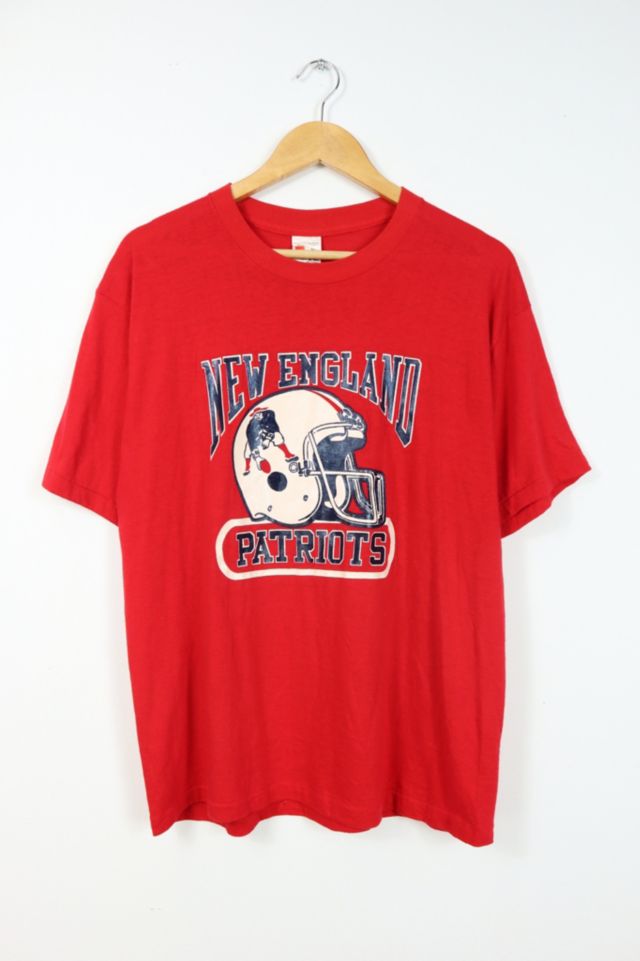 New England Patriots T Shirt Red Fits Small