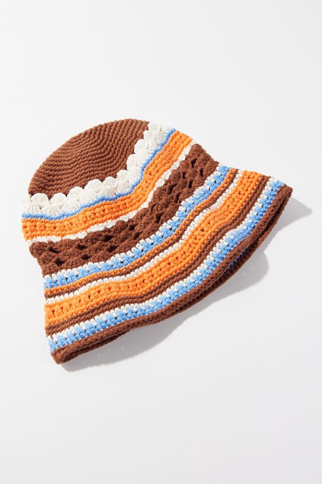 Lizzy Crochet Bucket Hat | Urban Outfitters display picture 3