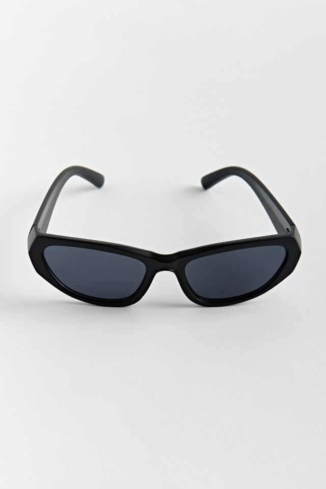 Lunettes de soleil fines sportives Minetta #1