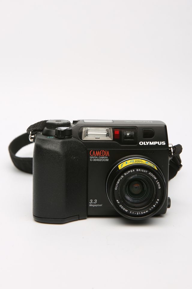 Acme Camera Co. Vintage Olympus Camedia C3040 Zoom Camera Urban