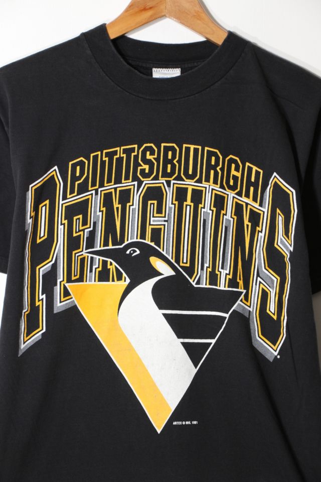 Pittsburgh Penguins 47 Tradition Vintage Tubular T-shirt - Shibtee Clothing