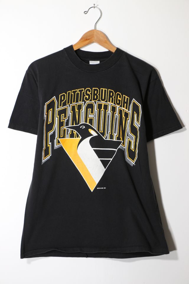 Pittsburgh penguins hot sale t shirt