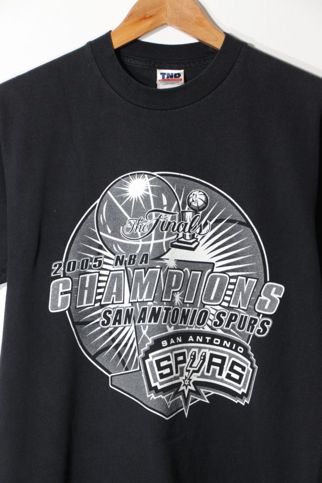 Vintage 90's San Antonio Spurs Champion Brand Practice NBA T