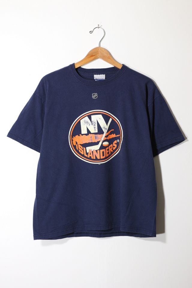 Vintage 80s NEW YORK ISLANDERS NHL Screen Stars T-Shirt L (Signed) – XL3  VINTAGE CLOTHING