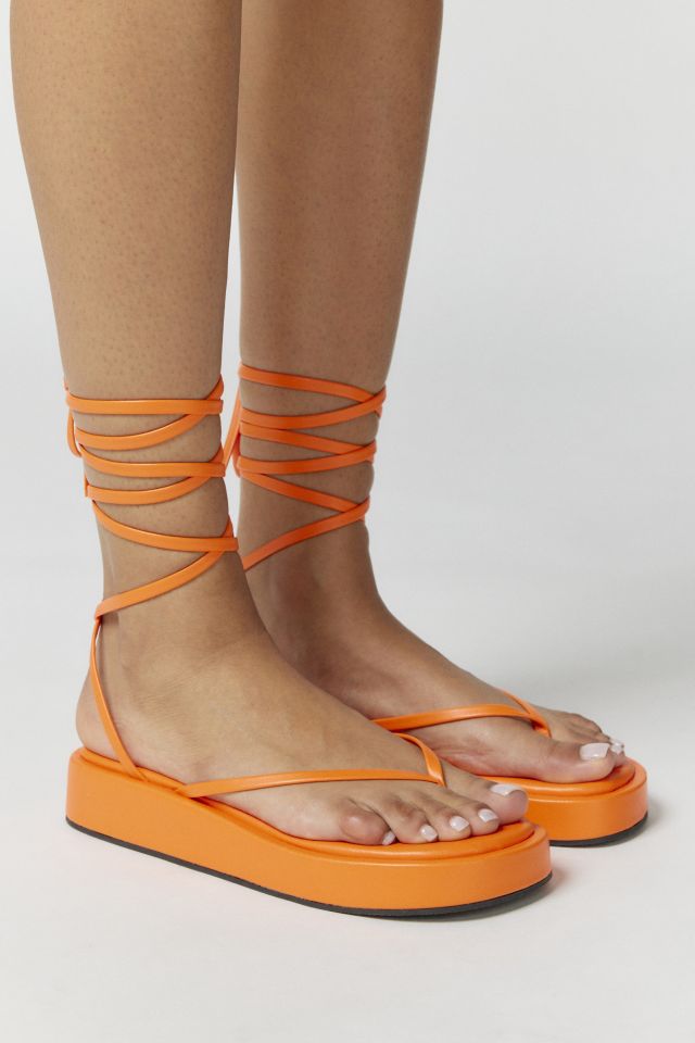 Women's thong platform sandal