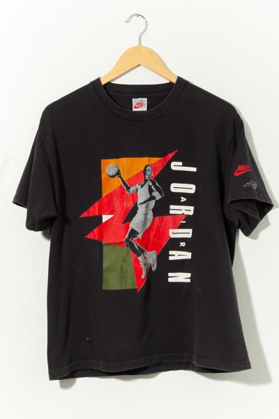 Vintage 1990s Nike Air Jordan Michael Jordan Distressed Single Stitch Made  in USA T-Shirt | Urban Outfitters