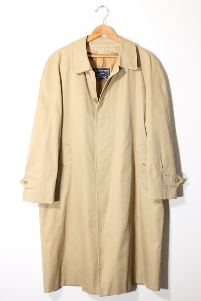 Vintage Burberry Mac Trench Coat with Removable Wool Liner | Urban  Outfitters