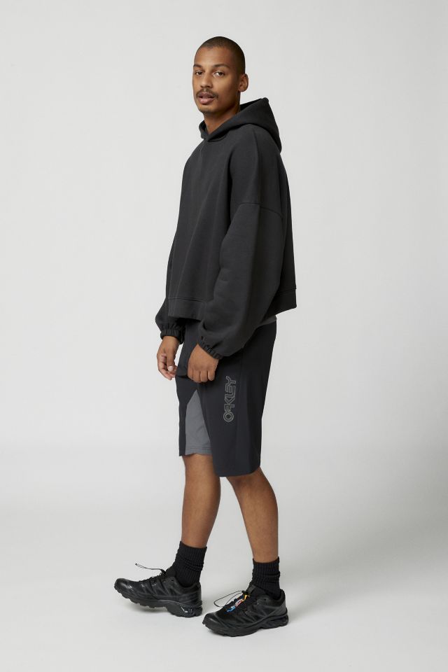 Oakley Seeker 75 Short #1