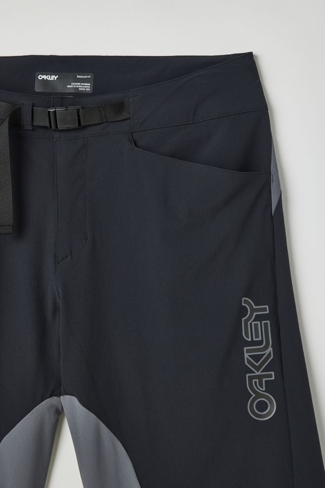 Oakley Seeker 75 Short #3