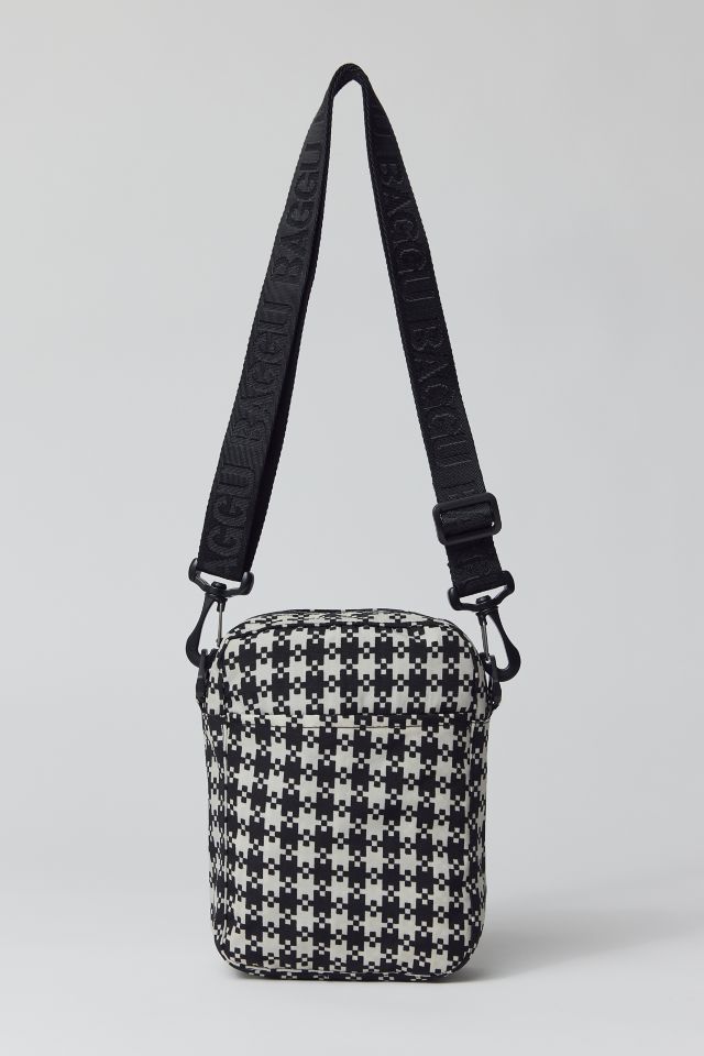 BAGGU Sport Versatile Crossbody Bag #2