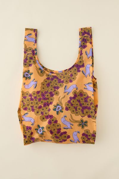 Living Floral Yarn Wall Hanging