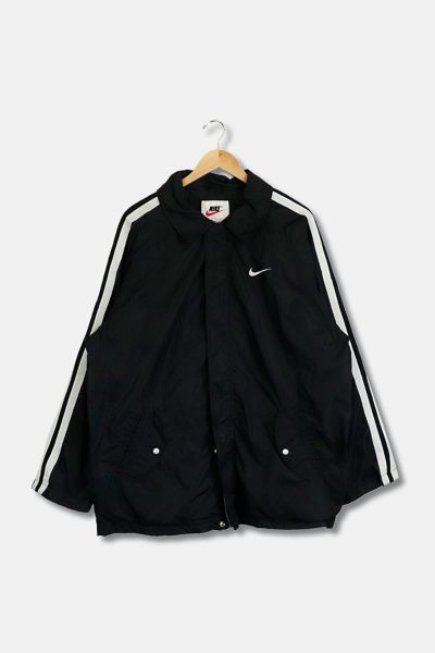 Nike black store and white vintage windbreaker jacket