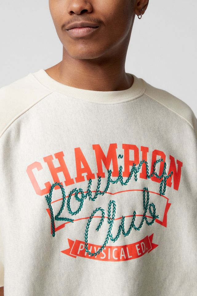 Champion sweater outlet urban outfitters 66170