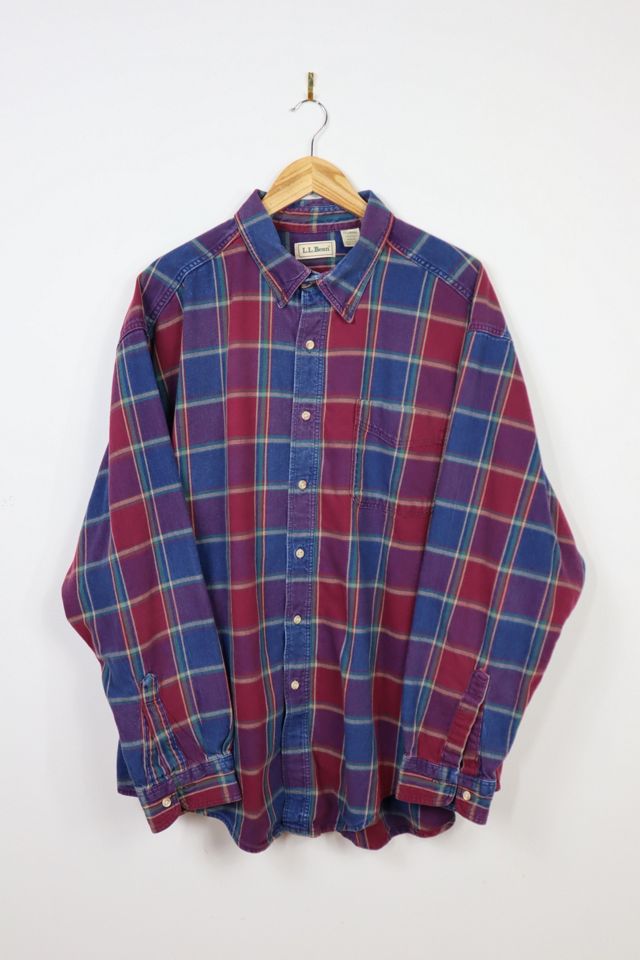 Vintage L.L. Bean Button-Down Shirt 03 | Urban Outfitters