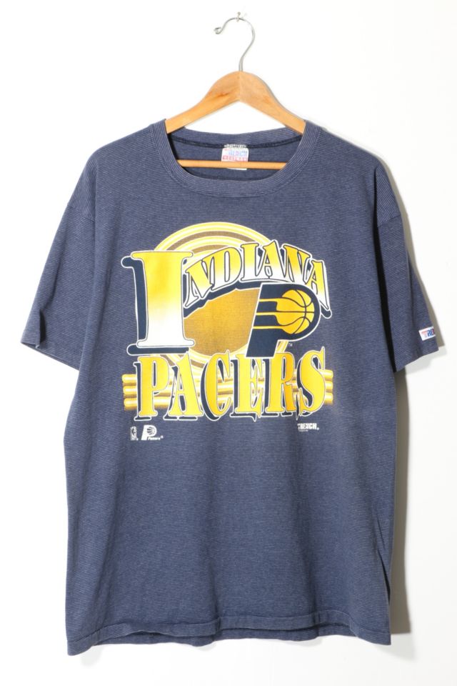 Vintage “Indiana Pacers” T-Shirt – shoparea95