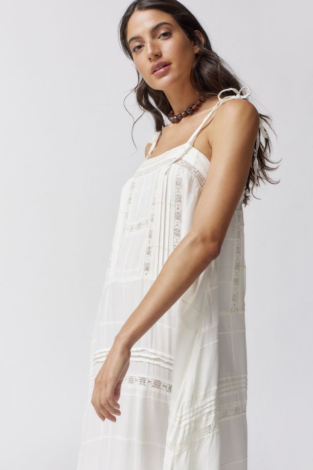 Robe Maxi Evelyn UO à Empiècements en Dentelle #2