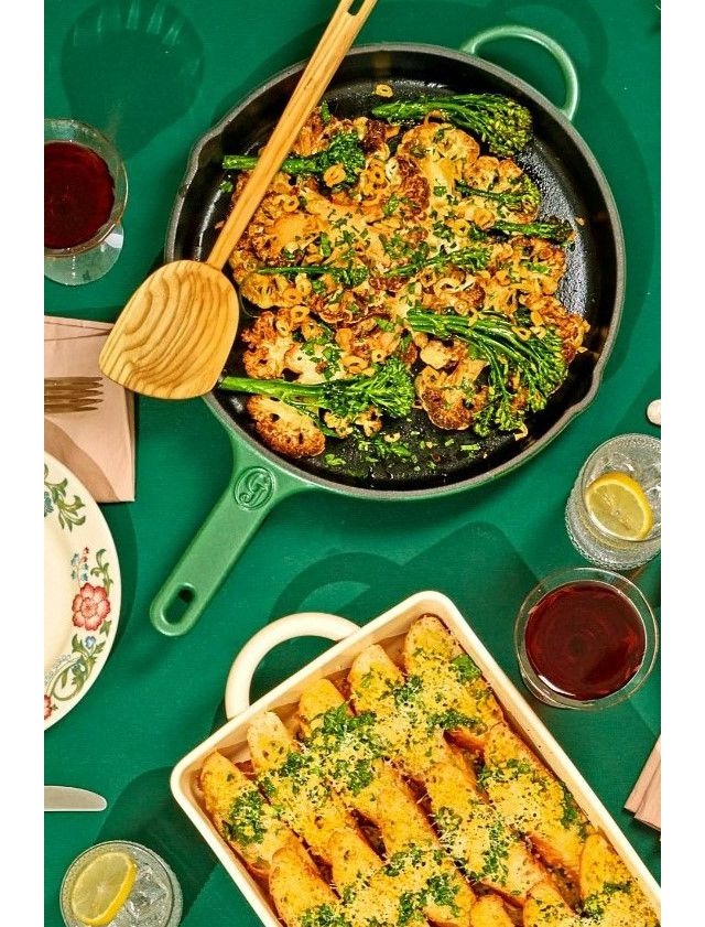 Broccoli Green 12-inch Cast Iron Skillet