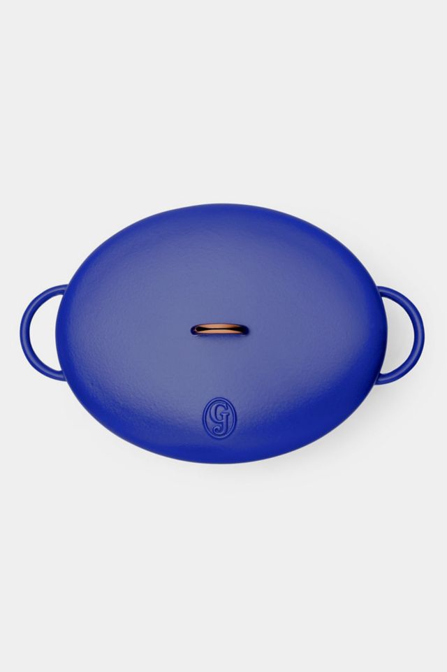 Blue Oval Enameled Cast Iron Dutch Oven 6.75-Quart