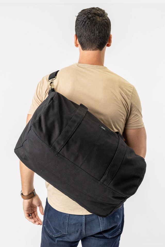 Urban outfitters cheap gym bag