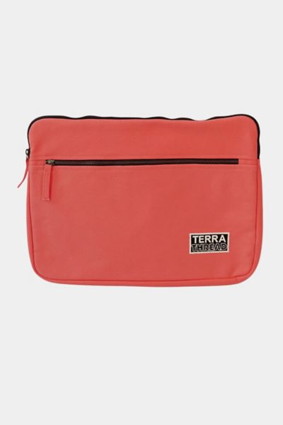 Terra Thread 15" Organic Cotton Canvas Laptop Sleeve In Coral At Urban Outfitters