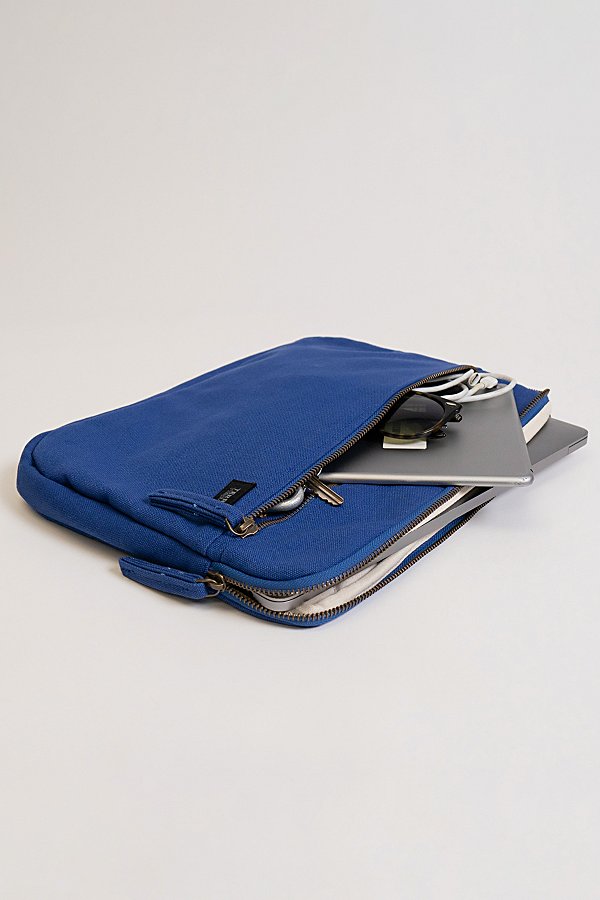 Terra Thread 13" Organic Cotton Canvas Laptop Sleeve In Blue At Urban Outfitters