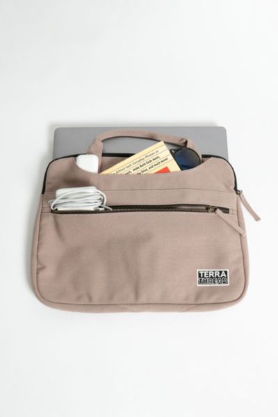 Terra Thread Organic Cotton Canvas Laptop Case In Beige