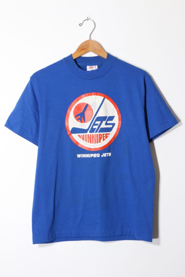 NHL Winnipeg Jets Center Logo Women's T-Shirt, Large, Navy : Sports Fan T  Shirts : Sports & Outdoors 