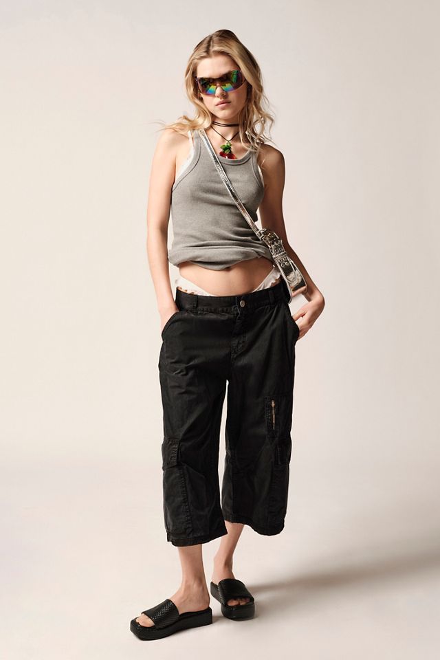 BDG Rae Cropped Cargo Pant | Urban Outfitters Canada