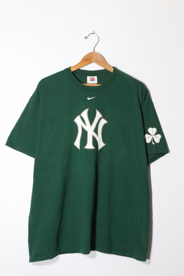 Vintage New York Yankees T Shirt Tee Nike Size Small S MLB 