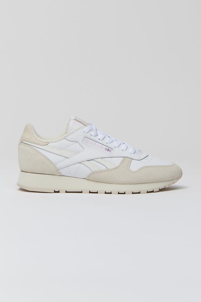 Reebok Classic Leather | Urban Outfitters
