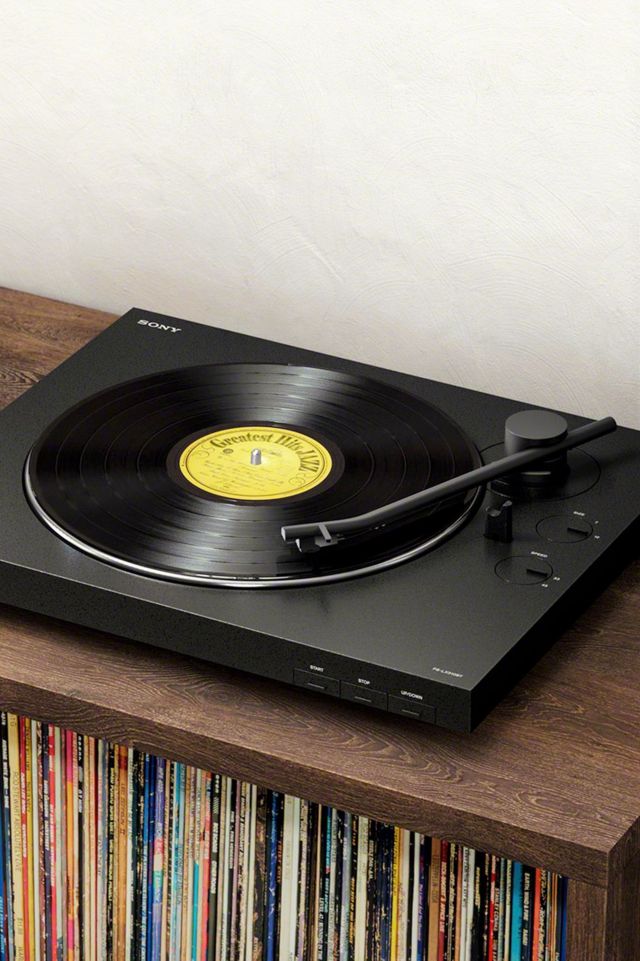 Black Aluminum Belt Drive Turntable with USB and Bluetooth